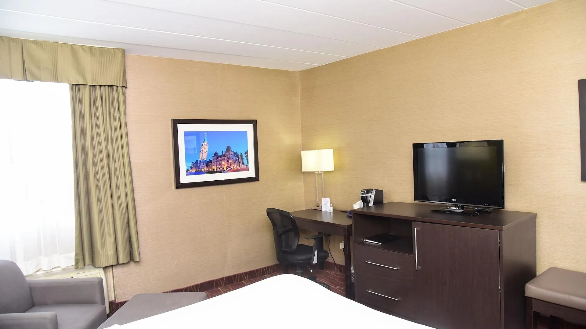 *** Hotel Days Inn By Wyndham Ottawa Canadá