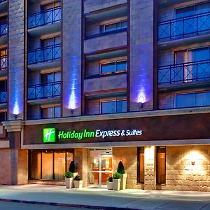 Hotel Holiday Express And Calgary, An Ihg