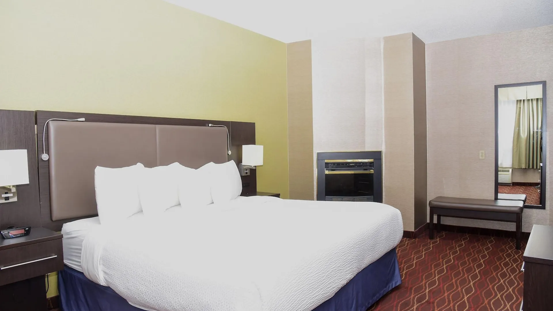 Days Inn By Wyndham Ottawa Canada