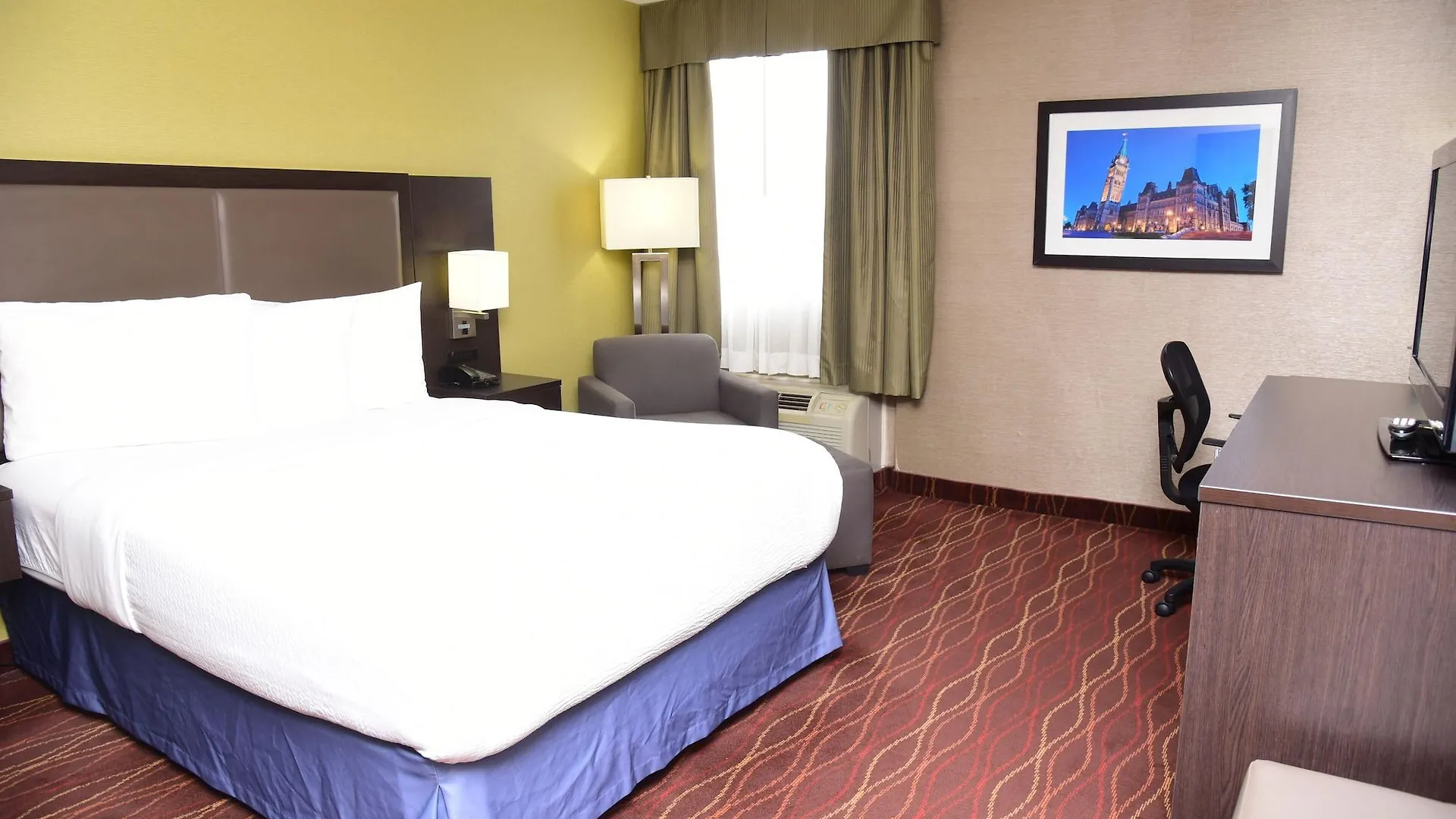 *** Hotel Days Inn By Wyndham Ottawa Canada