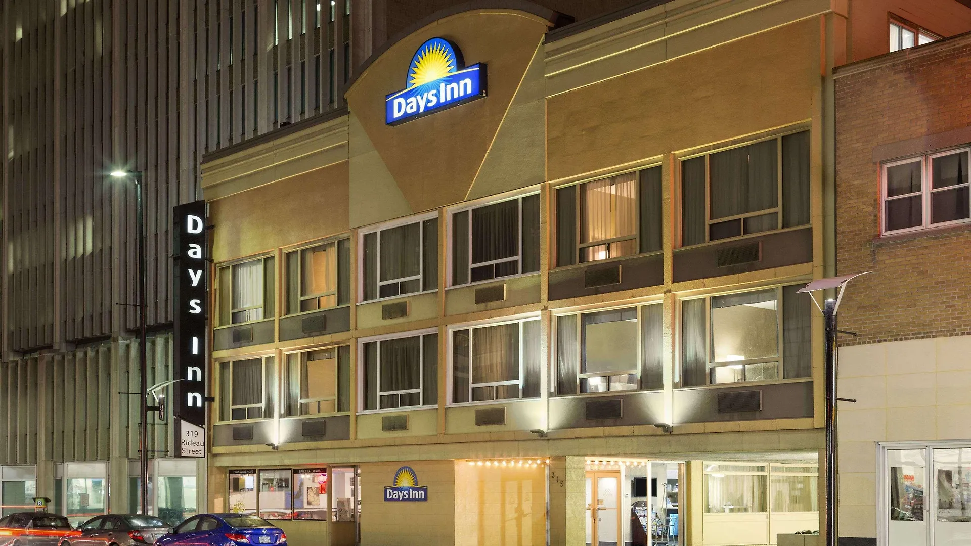 *** Hotel Days Inn By Wyndham Ottawa Canada